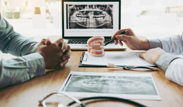 Best Tooth Infection Emergency Dentist  in East Cleveland, OH
